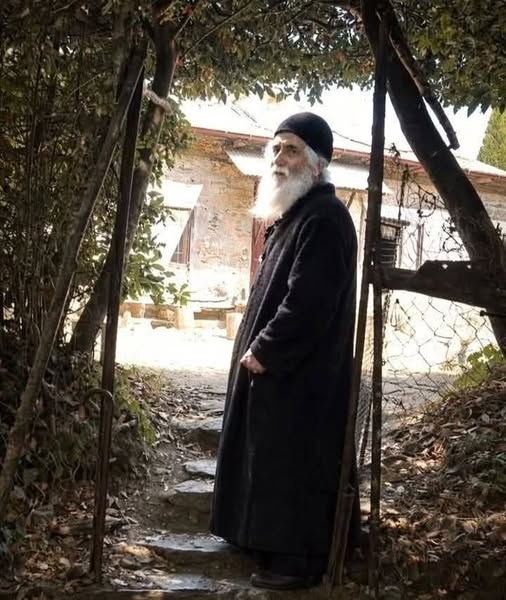 Pyhä Paisios